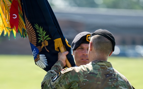 1st Battalion, 327th Infantry Regiment “Above The Rest” Change of Command Ceremony [Image 4 of 6]
