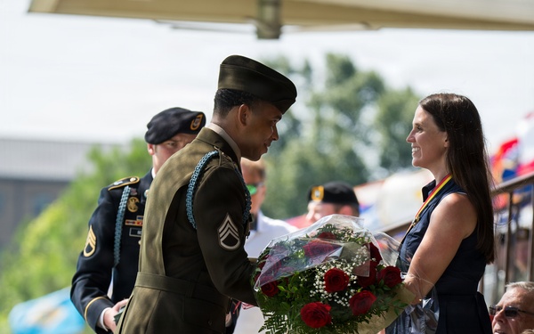 1st Battalion, 327th Infantry Regiment “Above The Rest” Change of Command Ceremony [Image 6 of 6]