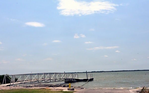 Summer recreation at Canton Lake