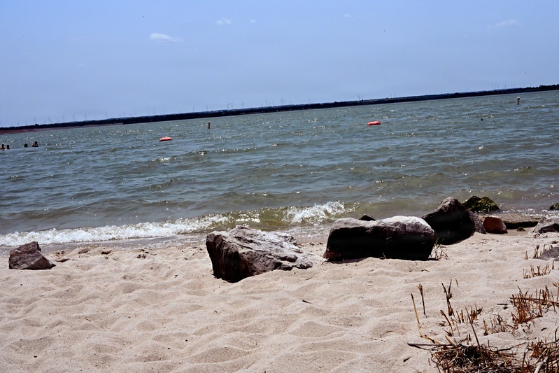 Summer recreation at Canton Lake