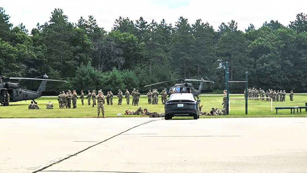 Wisconsin National Guard’s 1st Battalion, 147th Aviation Regiment completes busy July training support mission at Fort McCoy