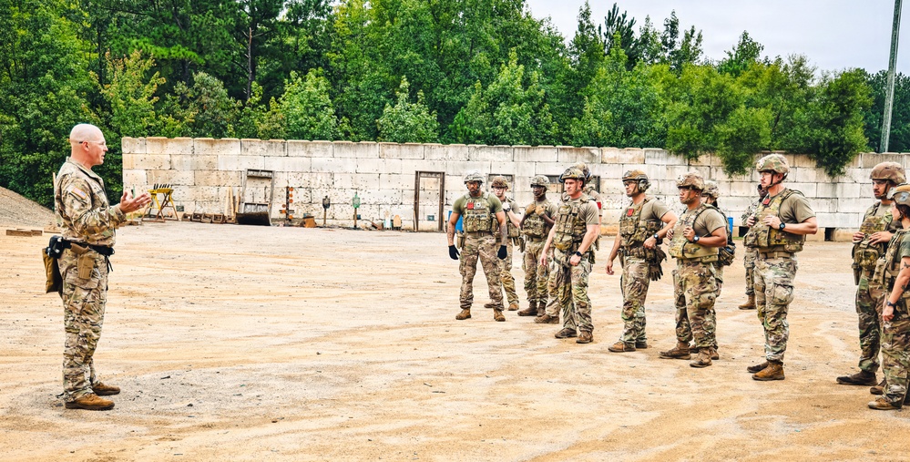 Soldiers Push Limits at 2026 USASOC Best Squad Competition
