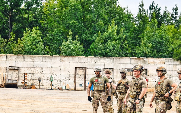Soldiers Push Limits at 2026 USASOC Best Squad Competition