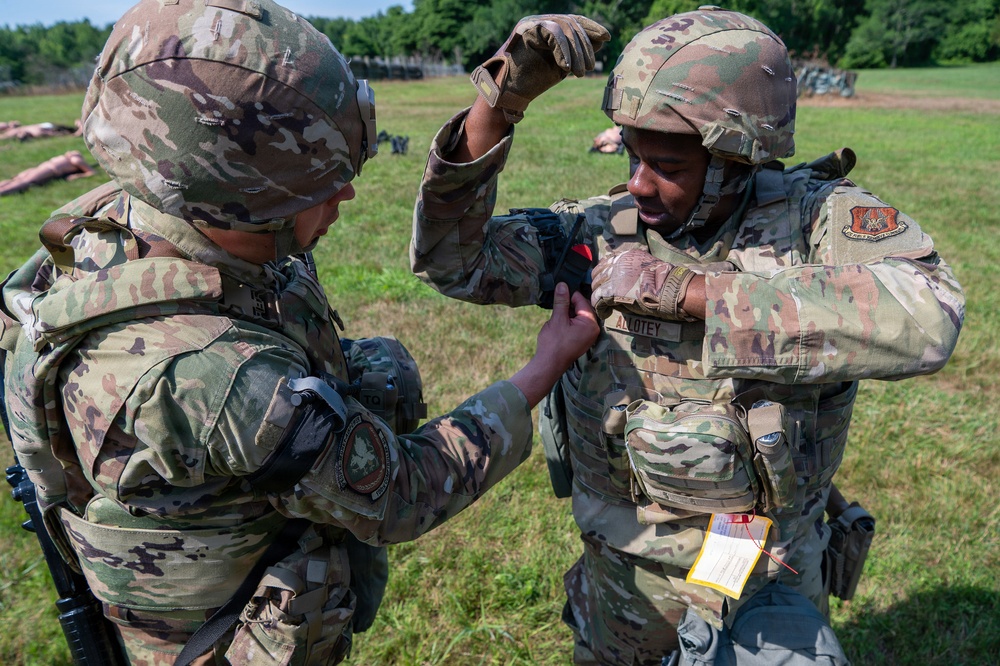 Reserve Citizen Airmen support financial readiness exercise