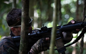 Green Inferno: LCF-24, V32 Jungle Course