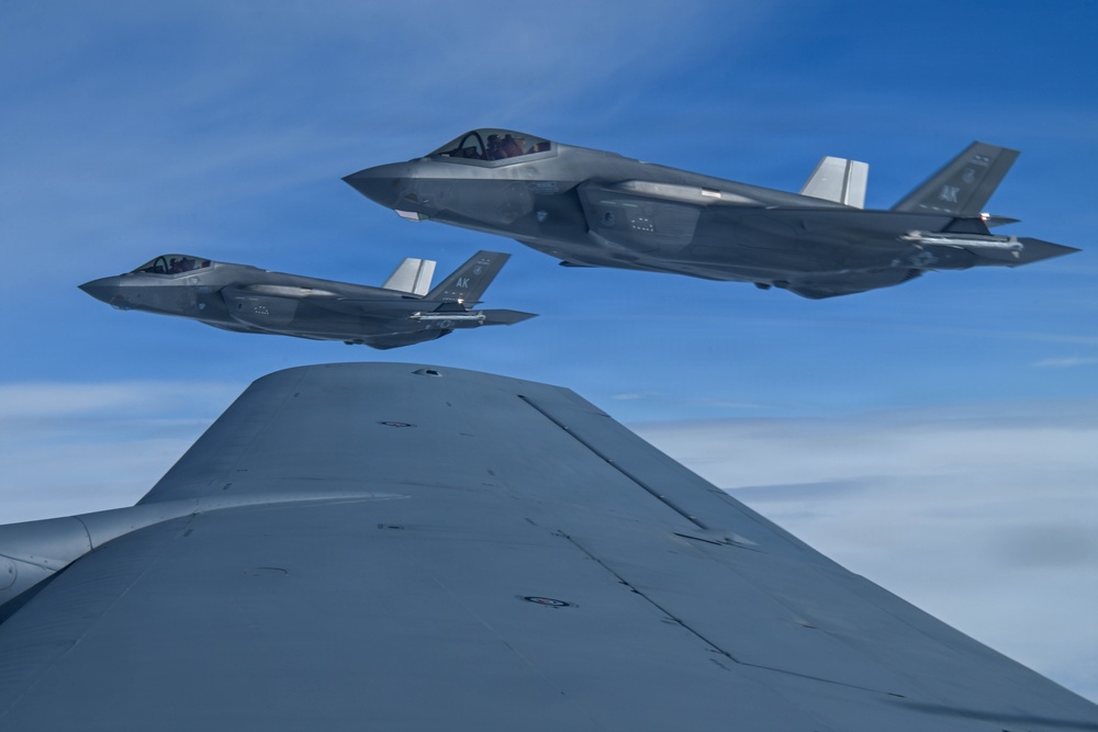 Joint Force Demonstrates Integrated Air, Land Capabilities for Arctic Homeland Defense