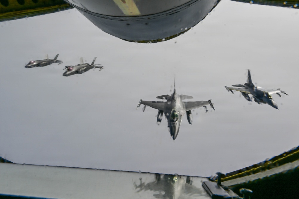 Joint Force Demonstrates Integrated Air, Land Capabilities for Arctic Homeland Defense