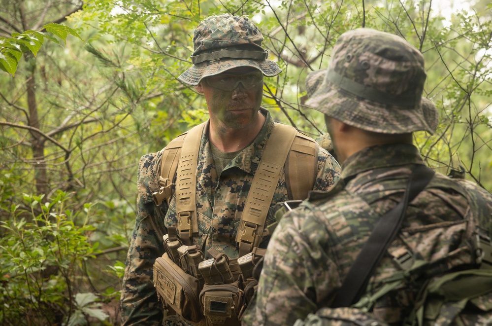 U.S. Marines Conduct Bilateral Force on Force During KMEP 26.2