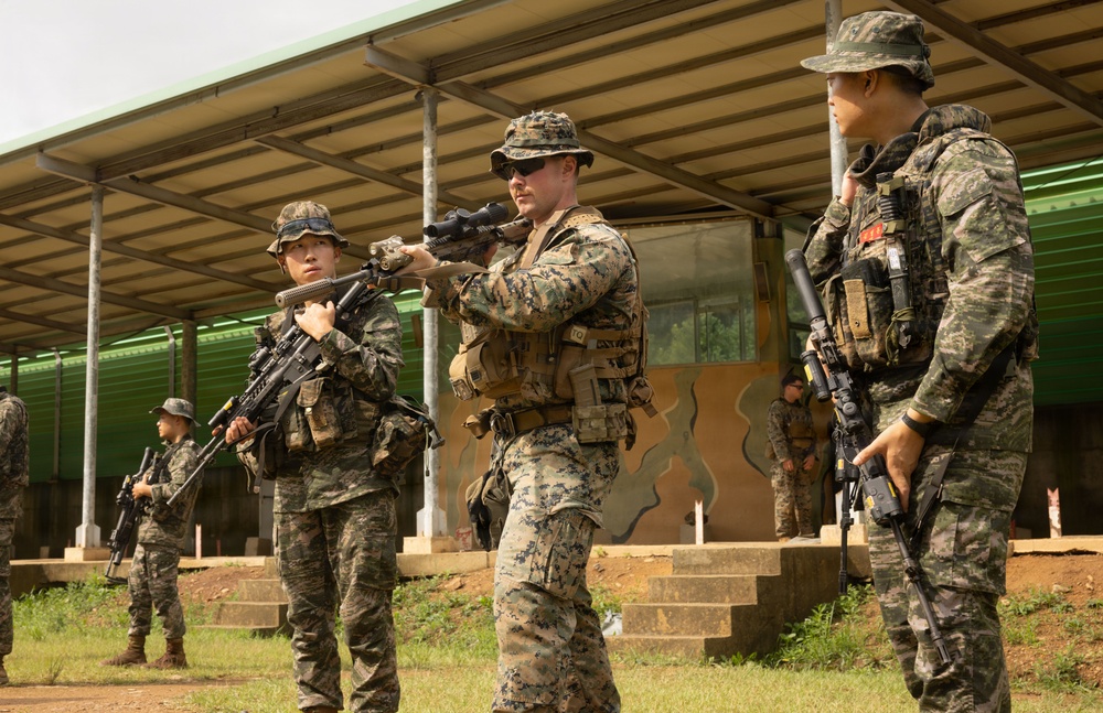 U.S. Marines Conduct Bilateral Marksmanship Skills During KMEP 26.2