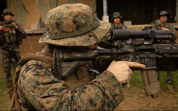 U.S. Marines Conduct Bilateral Marksmenship Skills During KMEP 26.2