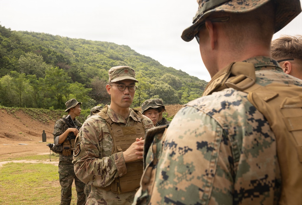 U.S. Marines Conduct Bilateral Marksmenship Skills During KMEP 26.2
