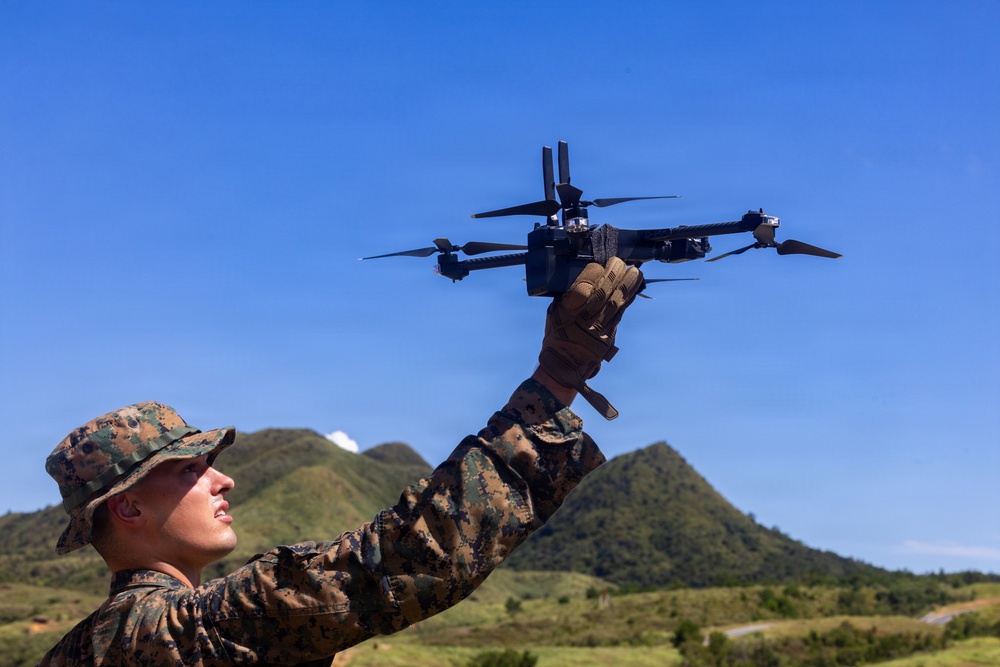 U.S. Marines Conduct Live-Fire Training with Advanced Fire Control System Optic