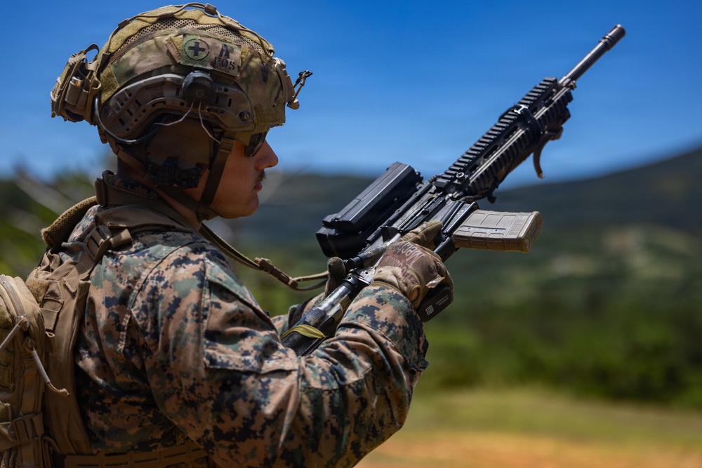 U.S. Marines Conduct Live-Fire Training with Advanced Fire Control System Optic