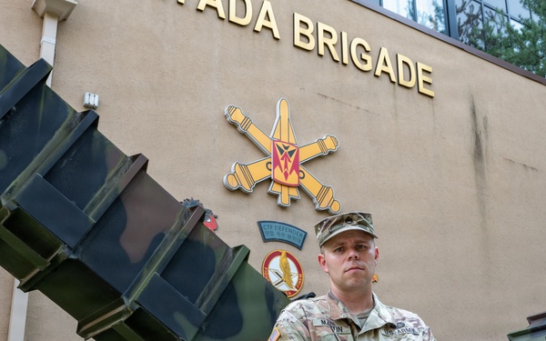 Ready beyond the mission: Airmen, Soldiers respond to roadside emergency