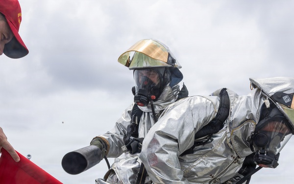 USS John Paul Jones Conducts Crash and Salvage Drill