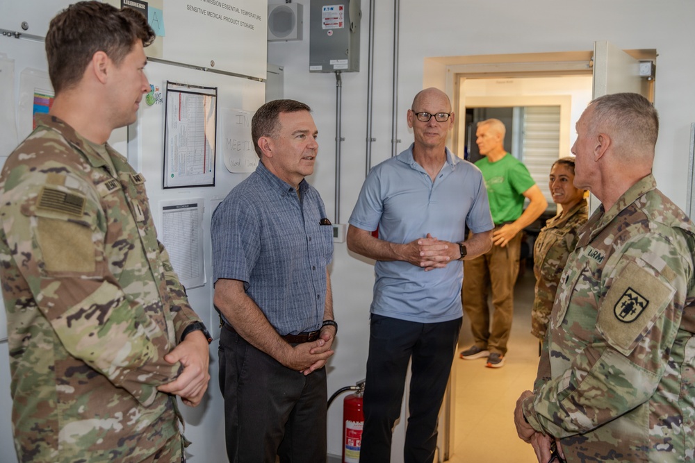 68th Theater Medical Command visits Medical Company (Area Support) in Powidz