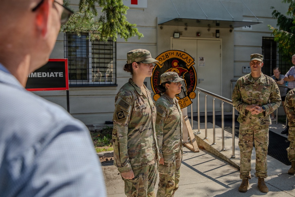 68th Theater Medical Command visits Medical Company (Area Support) in Powidz