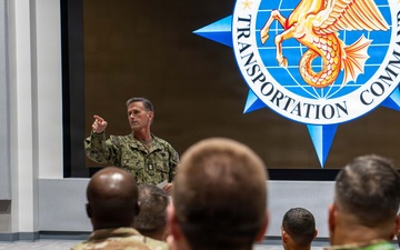 SEAC Visits Gateway at USTRANSCOM