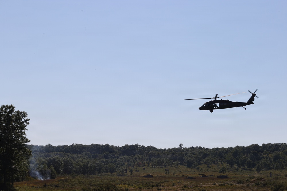 Testing helicopter crews on aerial gunnery