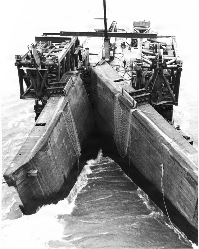Barge 45 Response: Archival Images