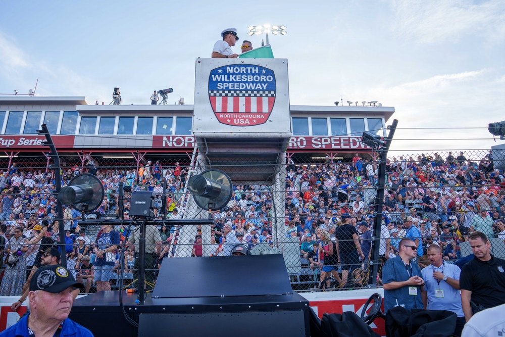 SEAC Signals the Start of the Window World 450