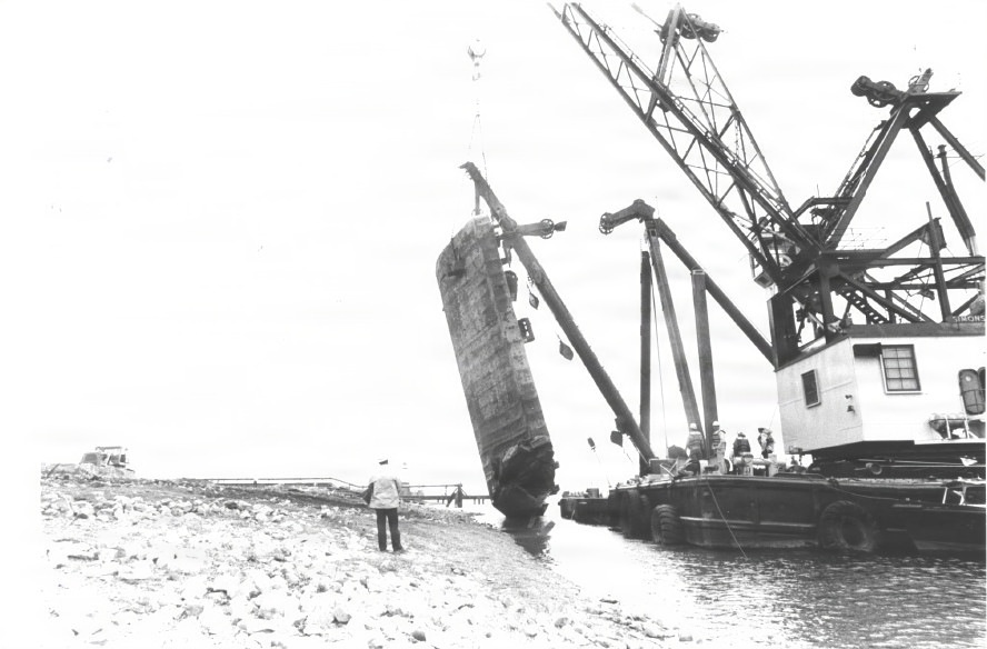 Barge 45 Response: Archival Images