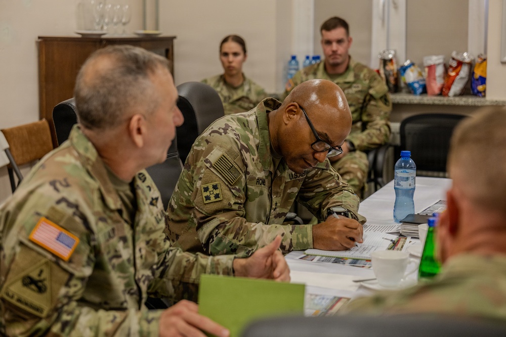 Senior Leader Engagement: 1st Infantry Division and 21st Theater Sustainment Command