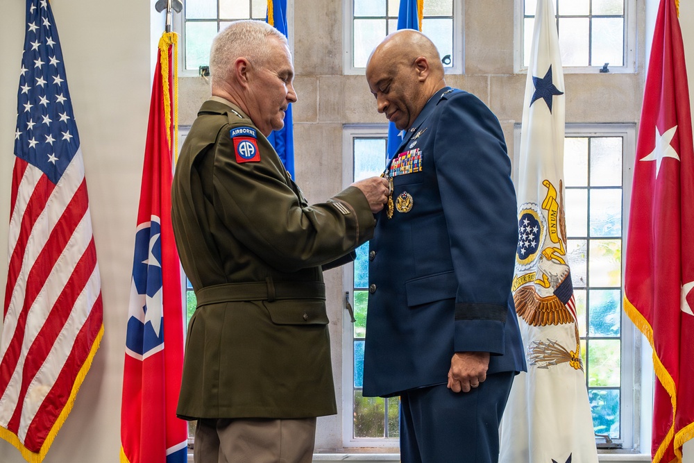 Walker retires from military service, concluding 35-year career