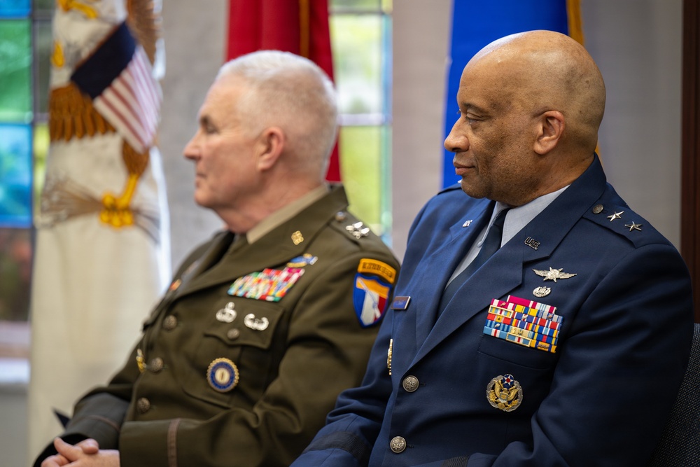 Walker retires from military service, concluding 35-year career