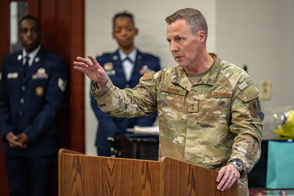Walker retires from military service, concluding 35-year career