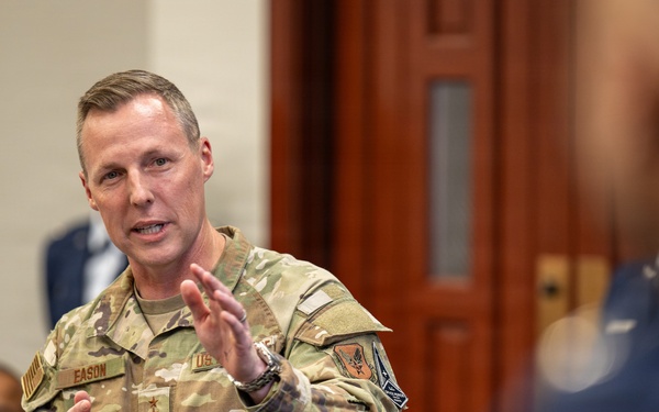 Walker retires from military service, concluding 35-year career