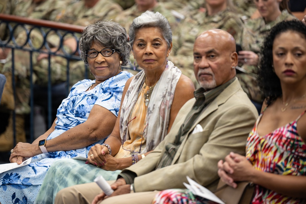 Walker retires from military service, concluding 35-year career