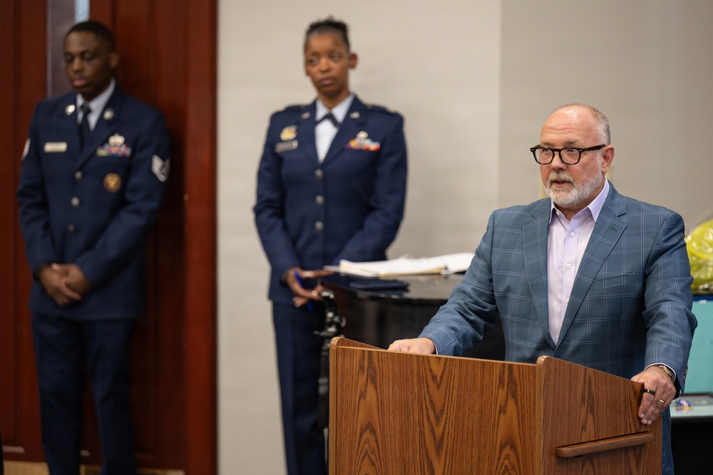 Walker retires from military service, concluding 35-year career