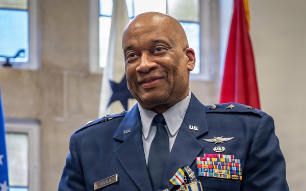 Walker retires from military service, concluding 35-year career