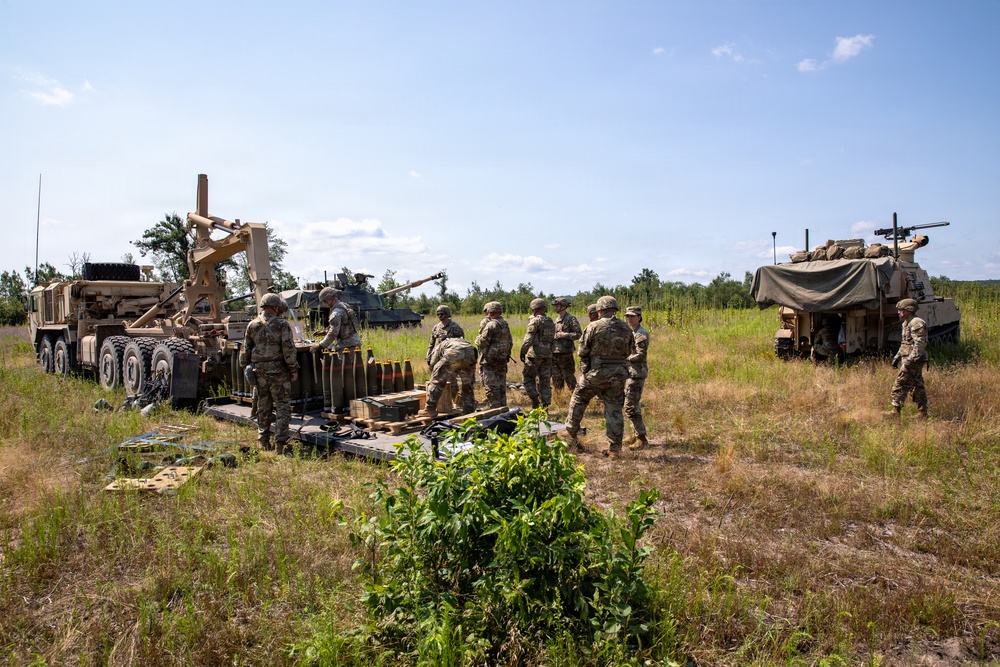 W. Va. Guard Artillery Supports Special Operations During Northern Strike 26-2