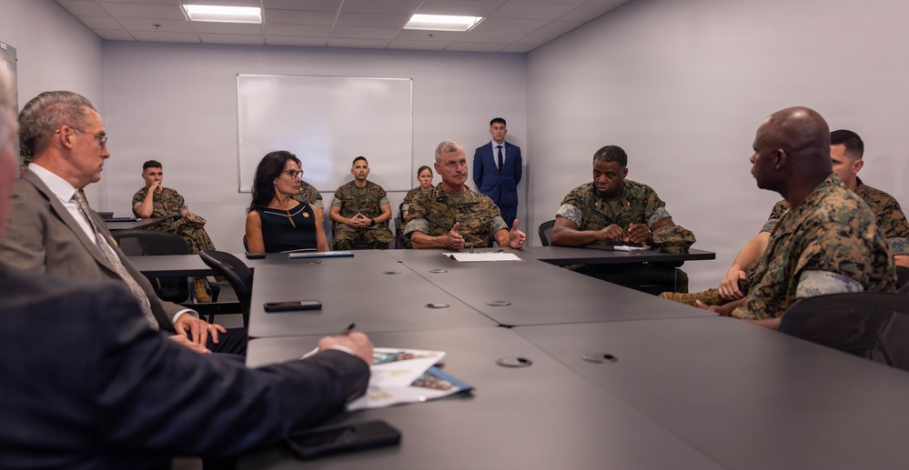 Assistant Commandant of the Marine Corps Visits Camp Lejeune Facilities