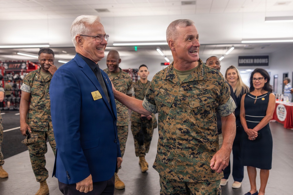 Assistant Commandant of the Marine Corps Visits Camp Lejeune Facilities