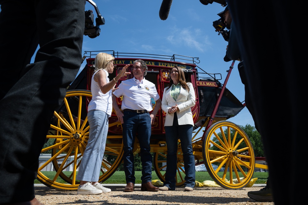 U.S. Department of Agriculture Secretary Brooke Rollins and Department of the Interior Doug Burgum tour the Great American State Fair on the National Mall, June 25. 2026.