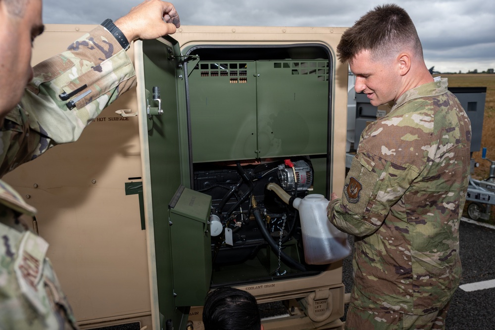 Dirty Jobs: RAF Fairford edition