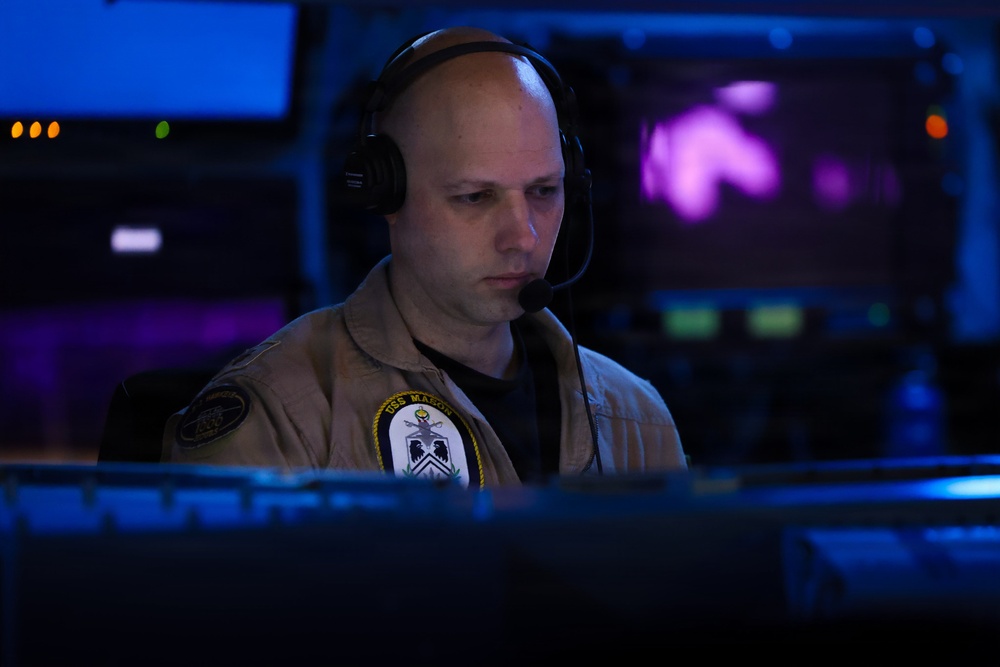 Routine Operations Aboard USS Mason (DDG 87)