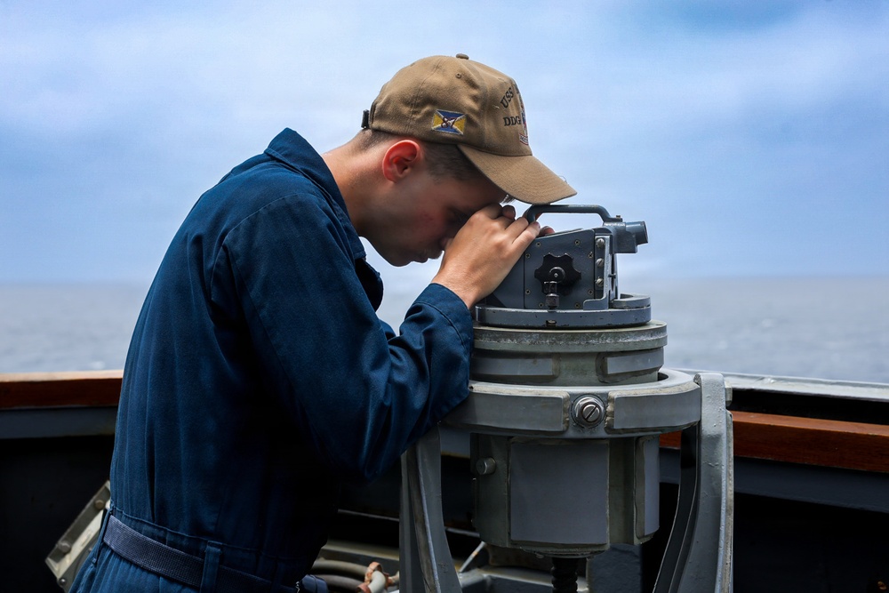 Routine Operations Aboard USS Mason (DDG 87)