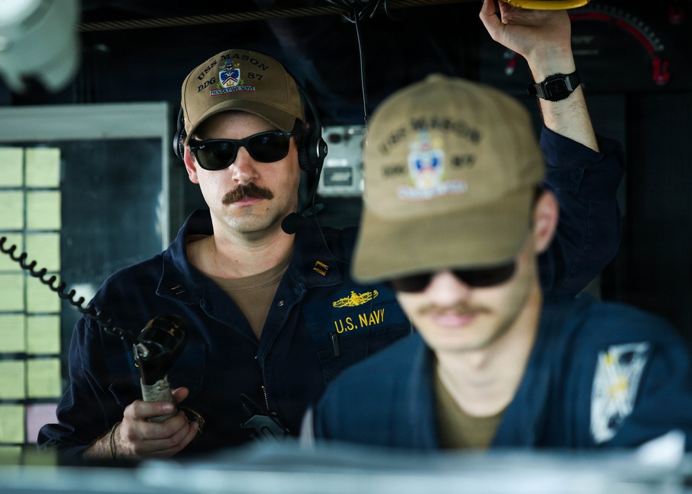 Routine Operations Aboard USS Mason (DDG 87)