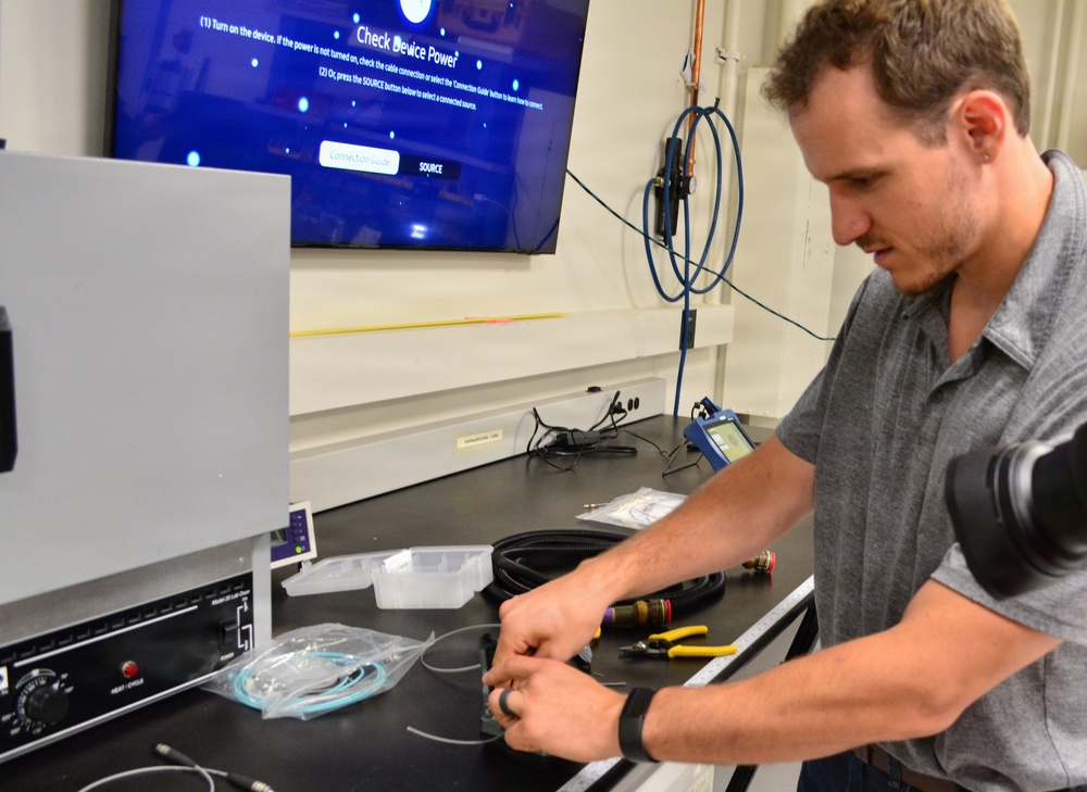 Navy bringing fiber optic repair in-house to expand fleet capability by 400 percent