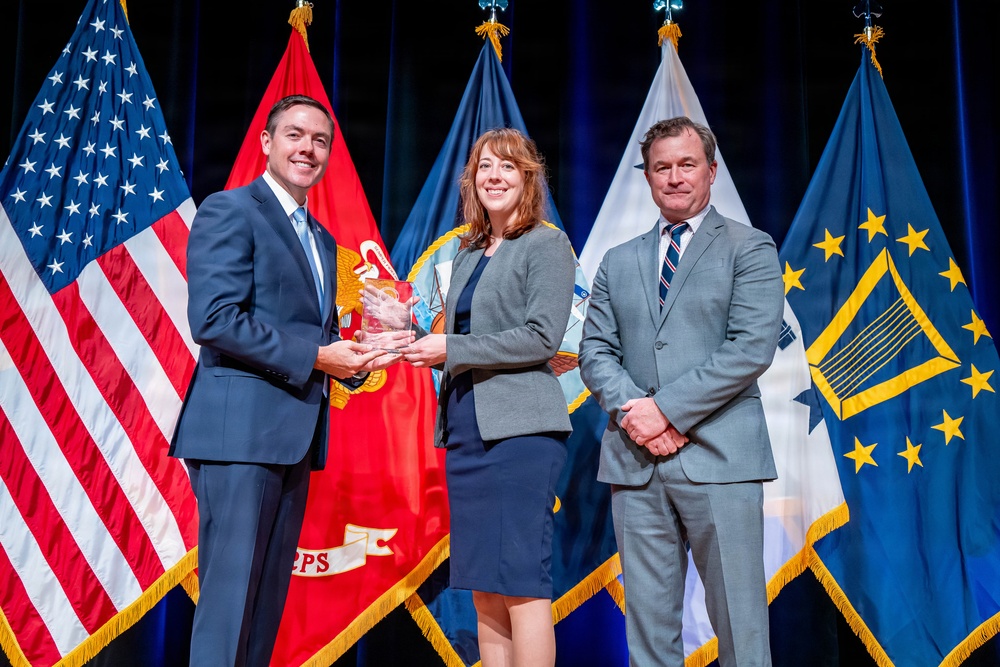 NAVSEA Warfare Centers scientists, engineers recognized as top in the Navy