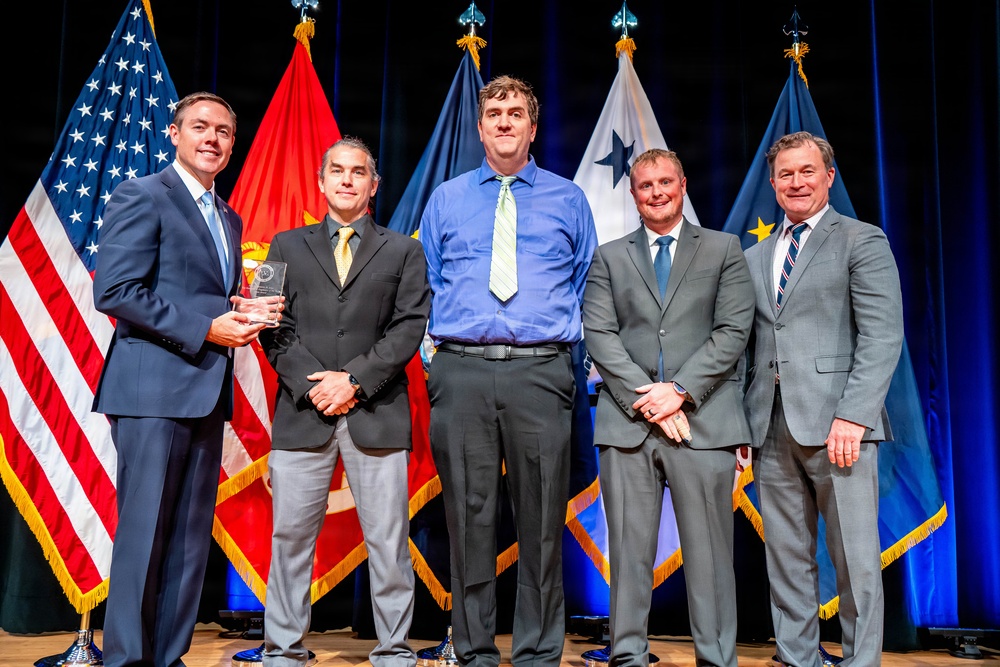 NAVSEA Warfare Centers scientists, engineers recognized as top in the Navy
