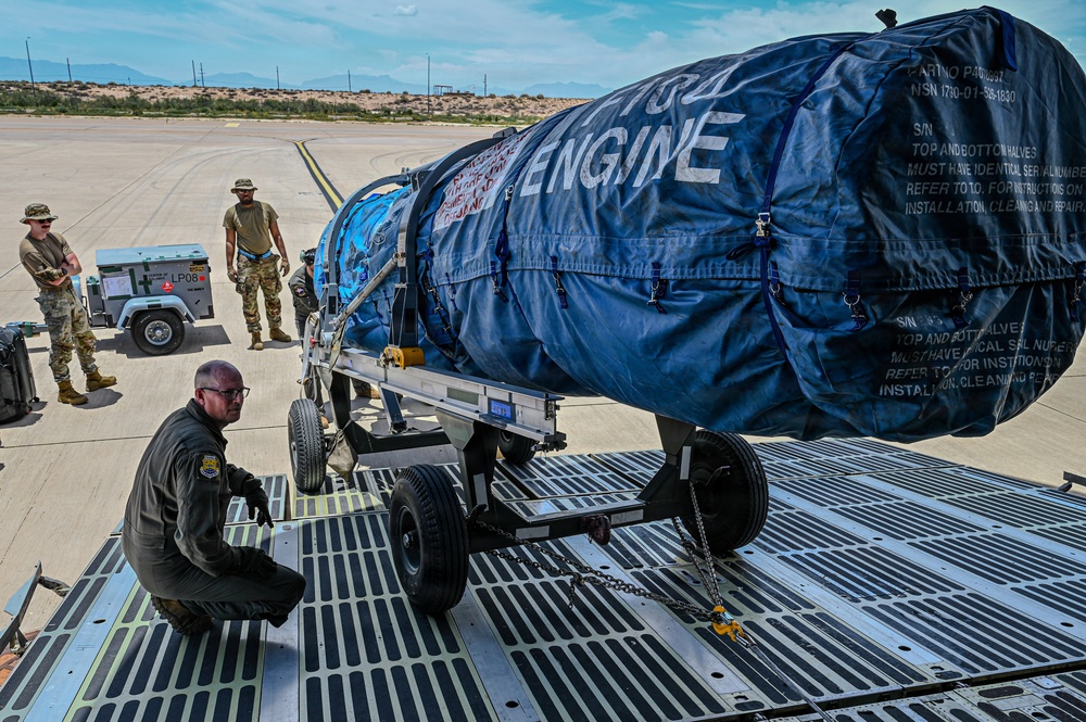 Global Reach, Ready Now: 433rd Airlift Wing Powers South American Exercise SALITRE, Ushers In New Era of C-5 Crews