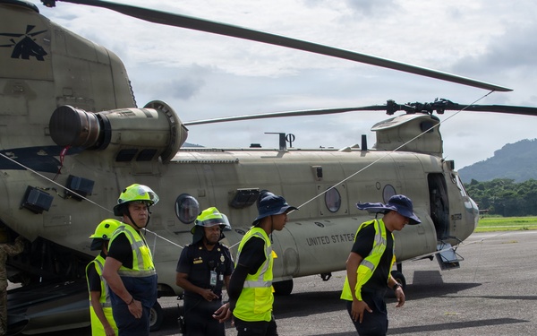 Panamanian firefighters receive CH-47 orientation during PANAMAX26