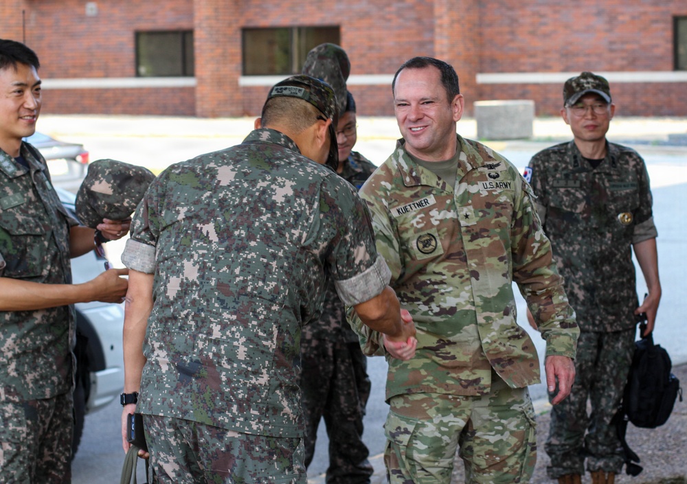 US Army General Kuettner meets with Republic of Korean Leadership.