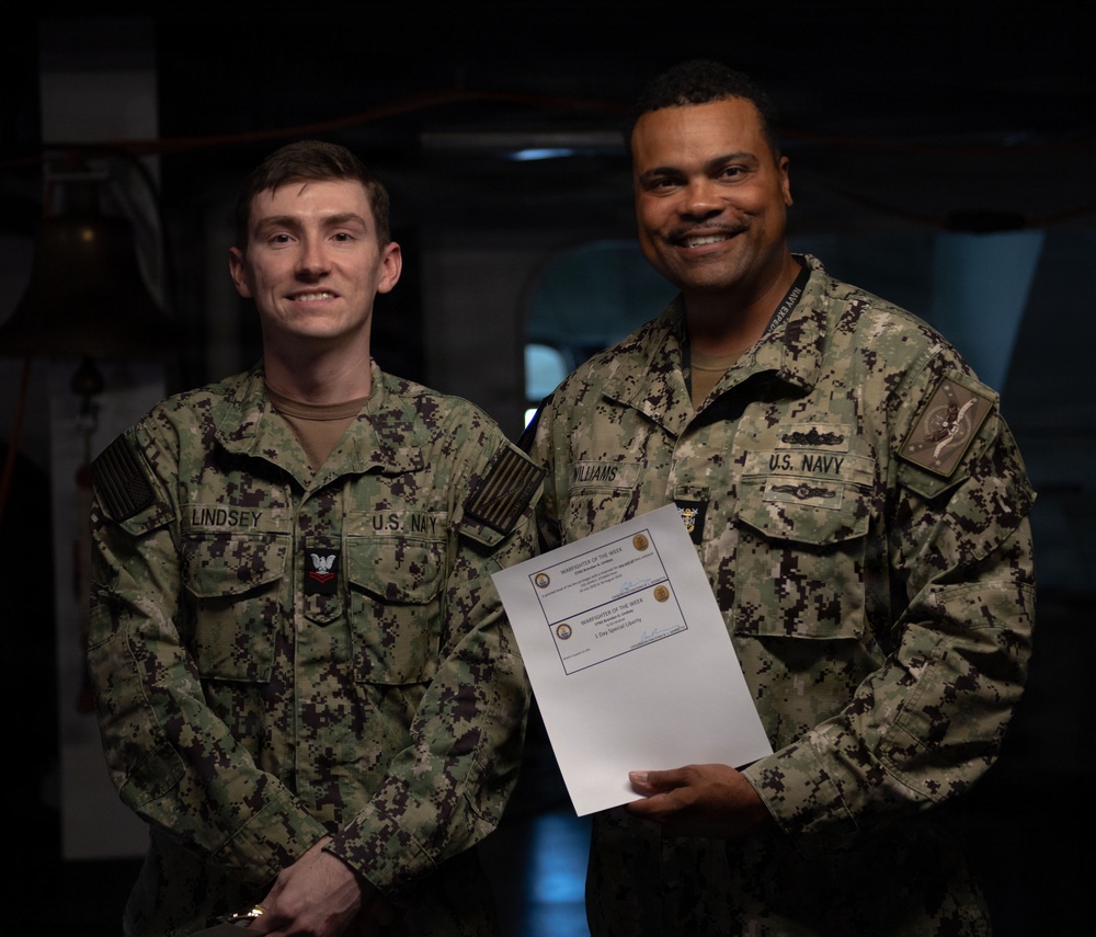 USS John C. Stennis (CVN 74) recognizes ETN2 Lindsey
