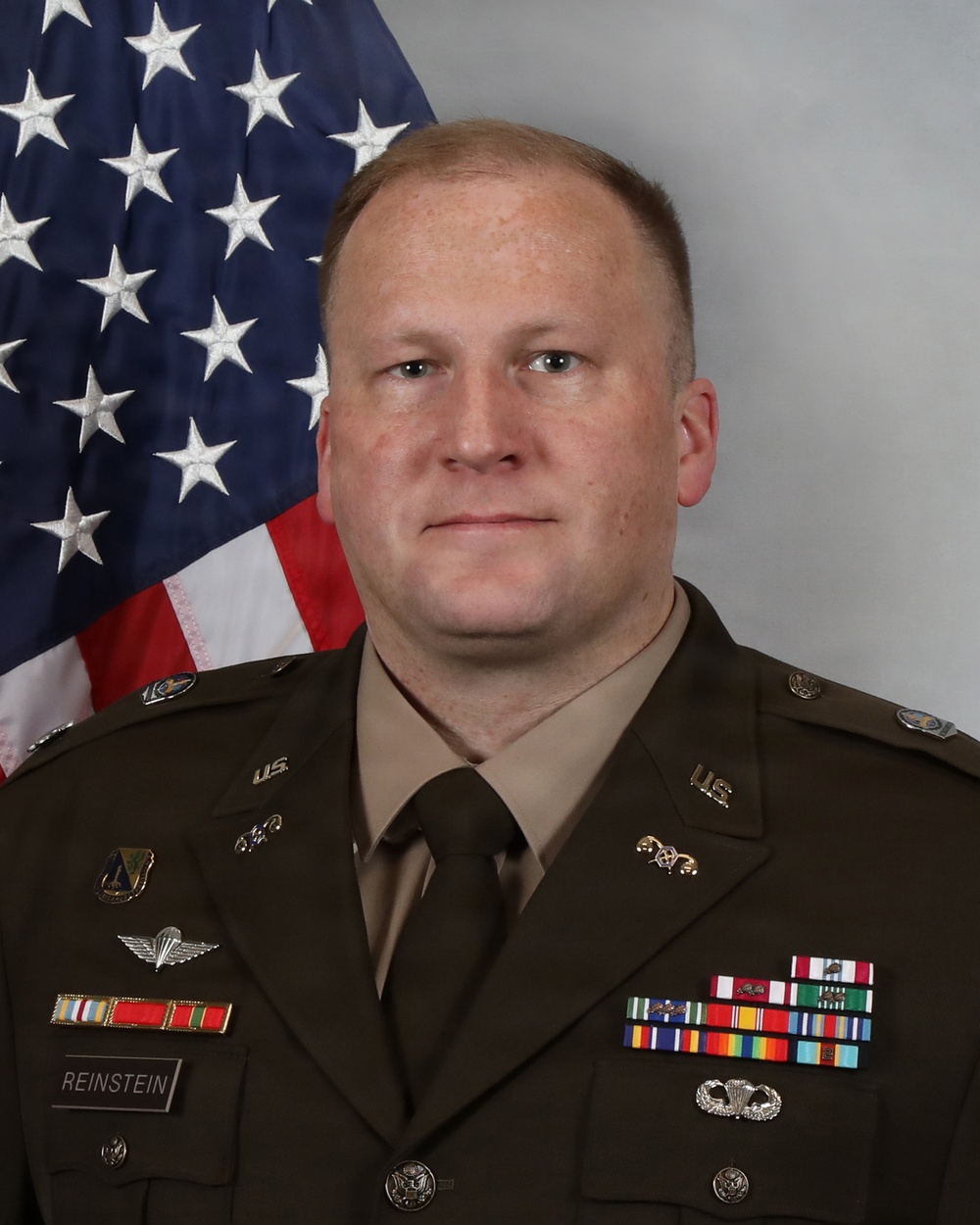 Lieutenant Colonel Matthew Reinstein, Commander, Holston Army Ammunition Plant